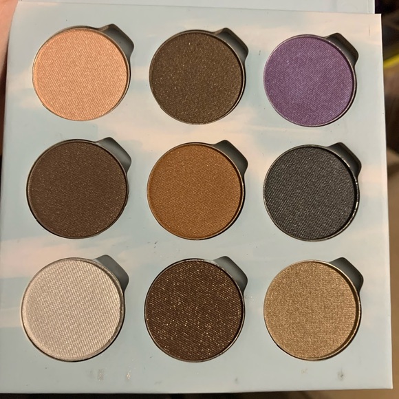 TheBalm Picture Perfect palette - Picture 2 of 4